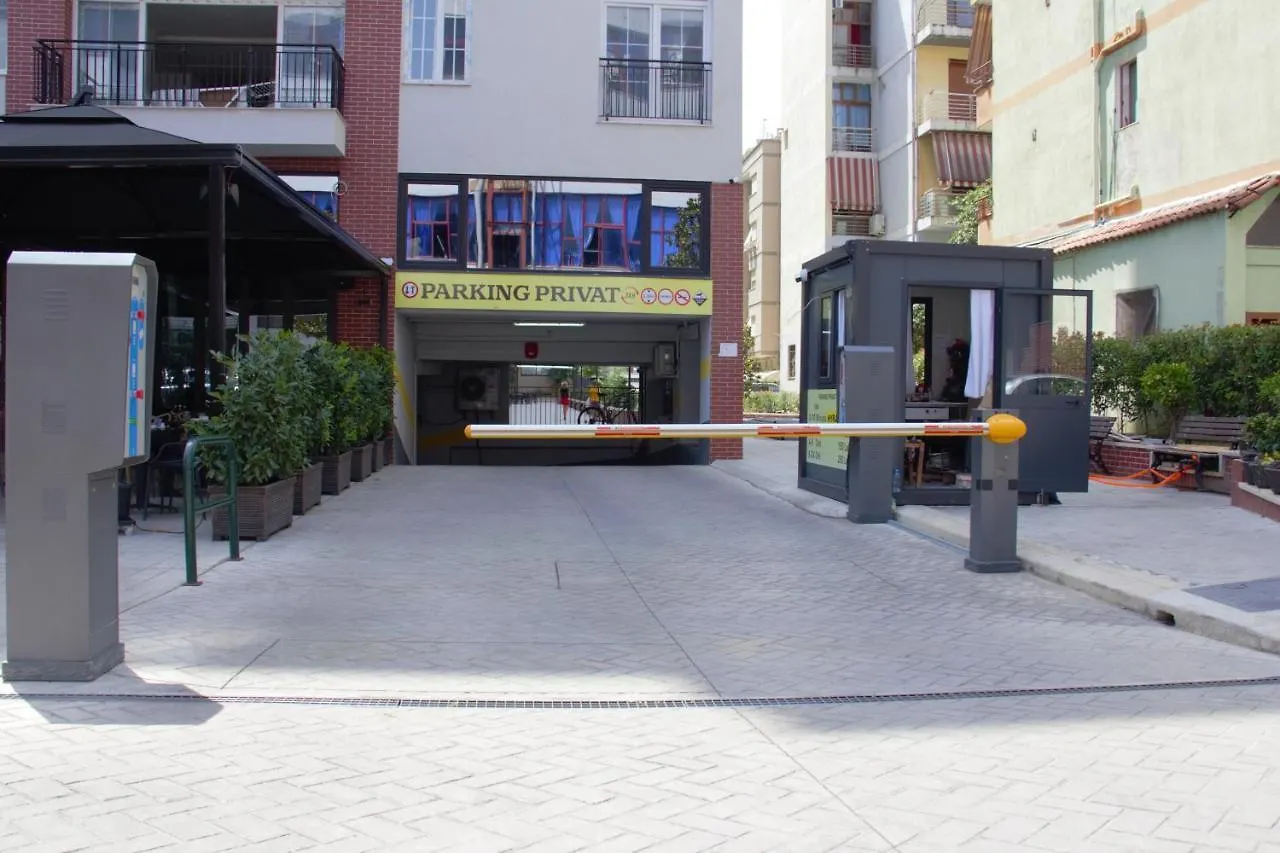 Sukaj Apartments Tirana 0*,  Albanien
